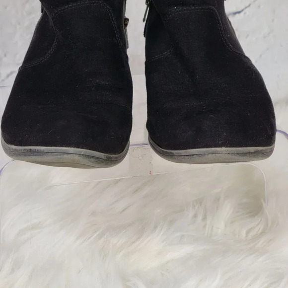 American Rag Abby Black Suede Ankle Bootie Round Toe Block Heel Double Zip 9.5 - Picture 4 of 14